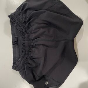 Lululemon Athletica Black hotty hot low rise Shorts